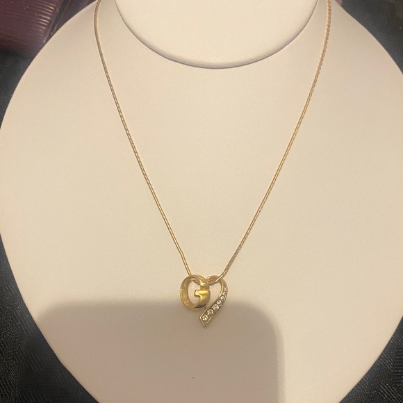 Givenchy 8” Gold Heart Pendant Necklace - Picture 1 of 4